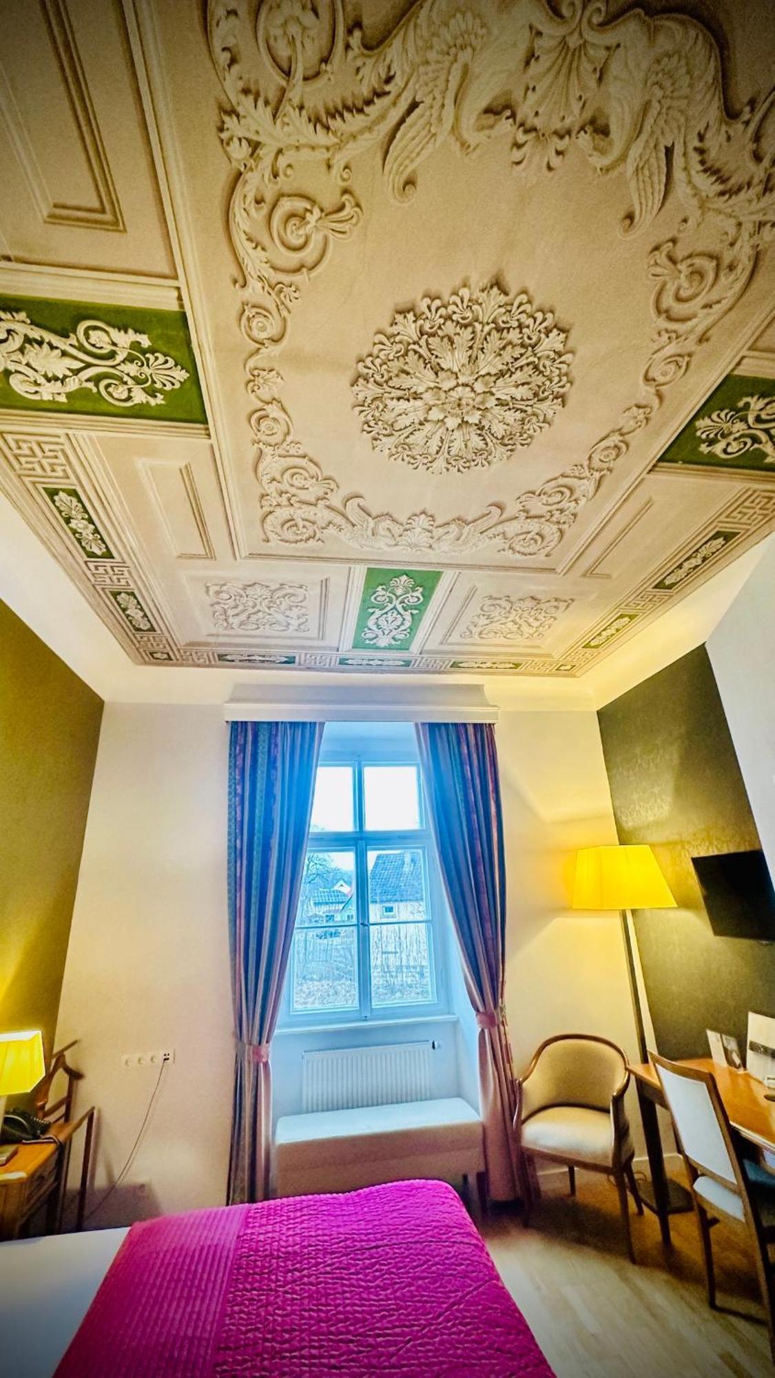 Schloss Burgellern Scheßlitz Oda fotoğraf